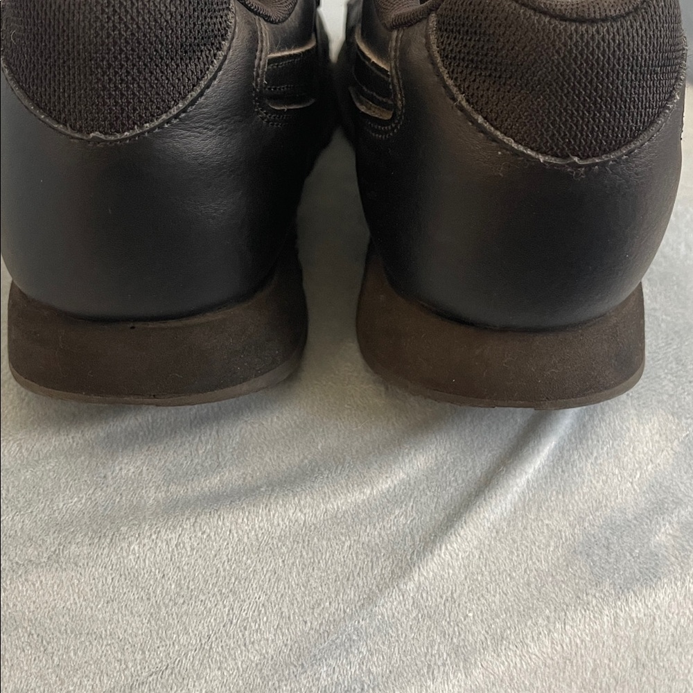 Reebok Classic Black Athletic Shoes - Picture 5 of 11